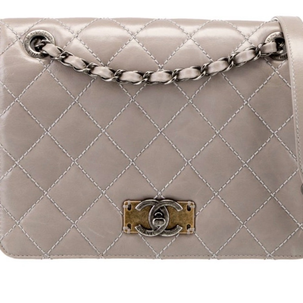 CHANEL Glazed Calfskin Medium Quilted Day Trip Flip Bag - Crossbody